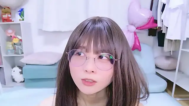 Snapshot of chihiro_ri chatting on May 7, 9:25 am chihiro ri online show from May 7, 9:25 am
