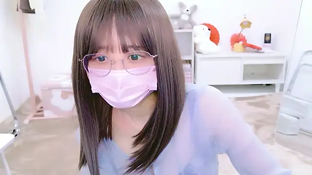 Snapshot of chihiro_ri chatting on June 3, 11:57 am chihiro ri online show from June 3, 11:57 am