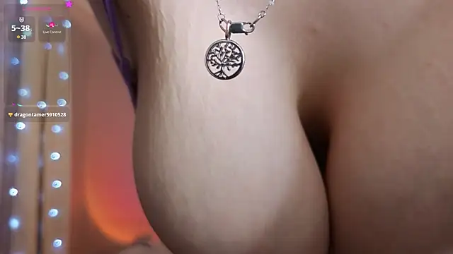 christy memeow online show from January 31, 9:37 pm