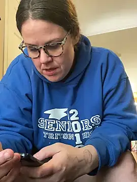 Snapshot of velvetta_ chatting on January 19, 2:59 pm velvetta  online show from January 19, 2:59 pm