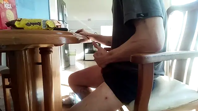 nicolaaaaas online show from March 10, 12:37 pm