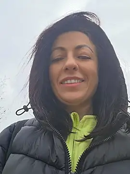 lovewildguy1 online show from April 3, 6:44 am