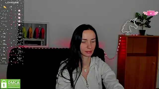 annakillianox online show from February 11, 9:31 am