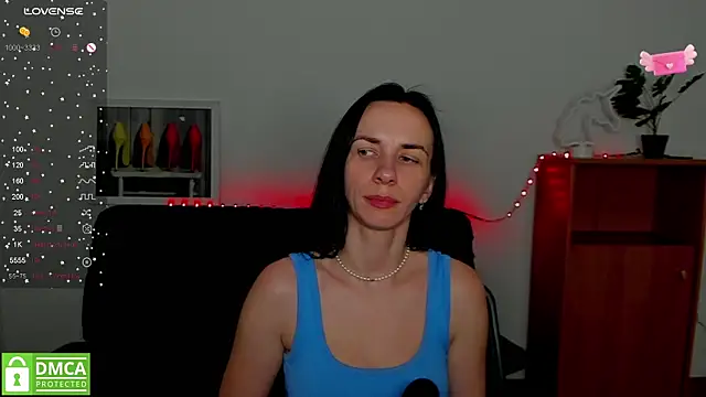 annakillianox online show from March 15, 3:37 pm