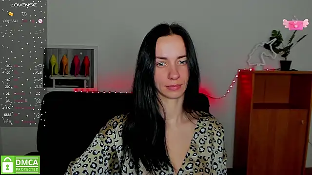 annakillianox online show from March 18, 9:31 am
