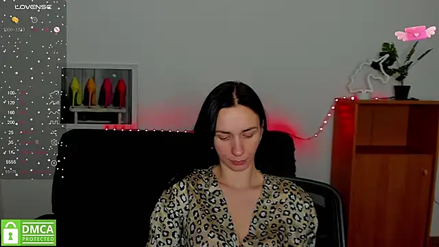 annakillianox online show from March 18, 12:36 pm