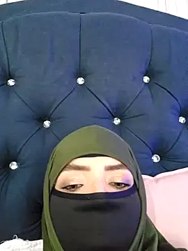 Snapshot of Uzra_hayed chatting on February 23, 1:46 am Uzra hayed online show from February 23, 1:46 am