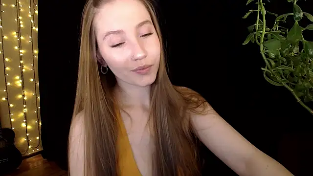 Snapshot of SindiWatsoon chatting on October 26, 12:00 pm SindiWatsoon online show from October 26, 12:00 pm