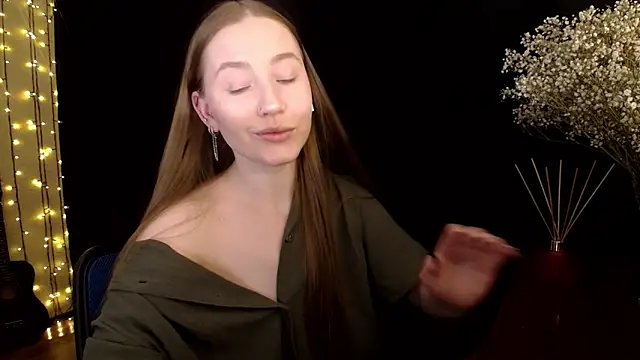 SindiWatsoon online show from March 12, 6:03 pm