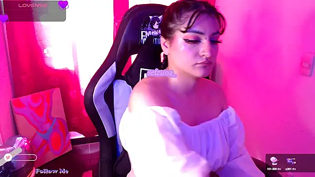 setzuna  online show from February 16, 7:05 pm