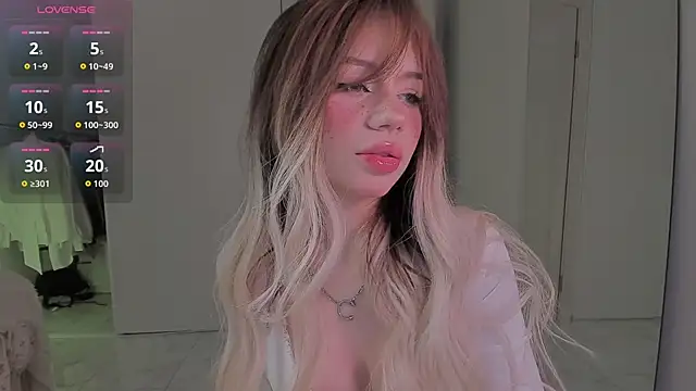 KellyBarton online show from November 17, 9:09 pm