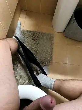 Snapshot of onbifeet chatting on February 12, 1:16 pm onbifeet online show from February 12, 1:16 pm