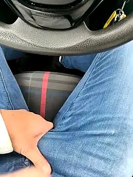 Snapshot of onbifeet chatting on February 19, 9:17 am onbifeet online show from February 19, 9:17 am