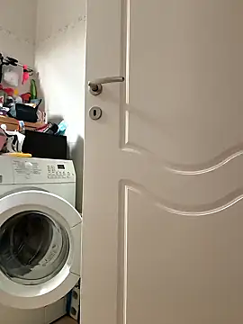 Snapshot of onbifeet chatting on October 31, 6:03 am onbifeet online show from October 31, 6:03 am