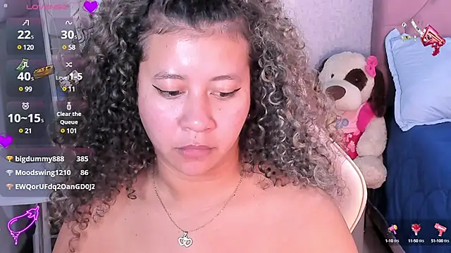 Kenia tompson01 online show from February 18, 11:41 pm