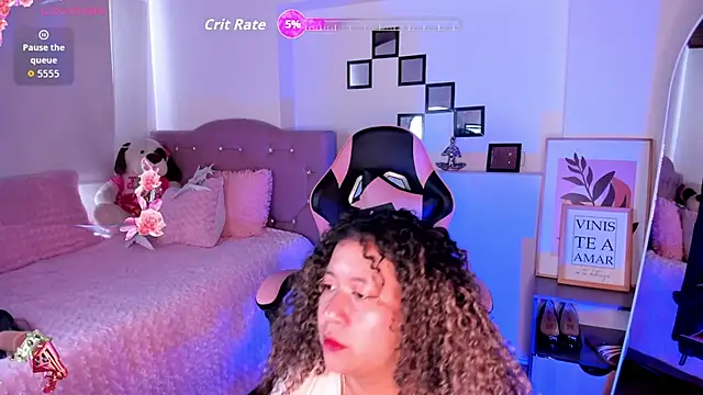 Kenia tompson01 online show from September 24, 5:27 pm