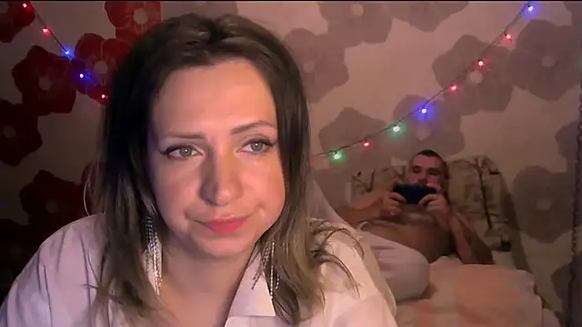 Snapshot of John_Daenerys chatting on November 7, 9:04 pm John Daenerys online show from November 7, 9:04 pm