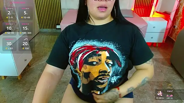 Snapshot of martinna_tay chatting on December 20, 3:13 am martinna tay online show from December 20, 3:13 am