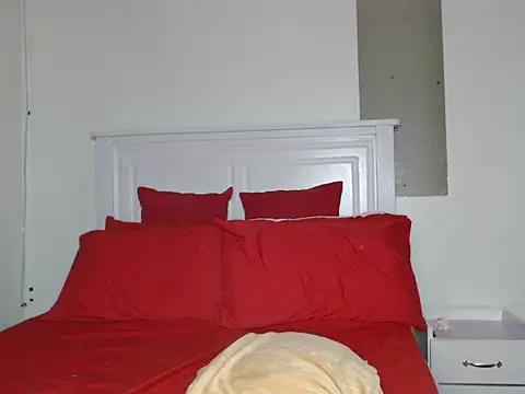 sweetice 02 online show from January 29, 5:45 pm