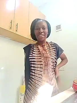 LOVELY-2BERRY online show from October 2, 5:14 am