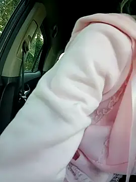 Timide girl2 online show from March 10, 4:03 pm