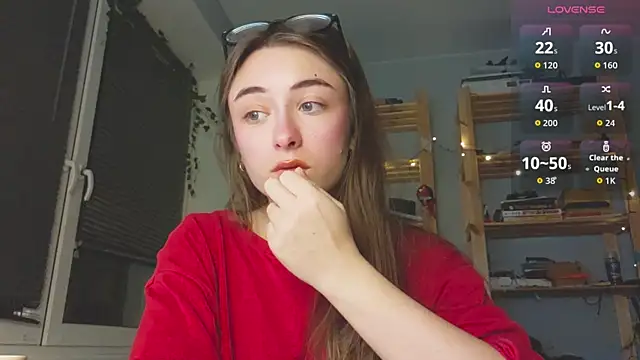 monlight  dana online show from December 3, 11:58 pm