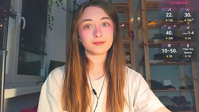 Snapshot of monlight__dana chatting on March 15, 7:09 pm monlight dana online show from March 15, 7:09 pm