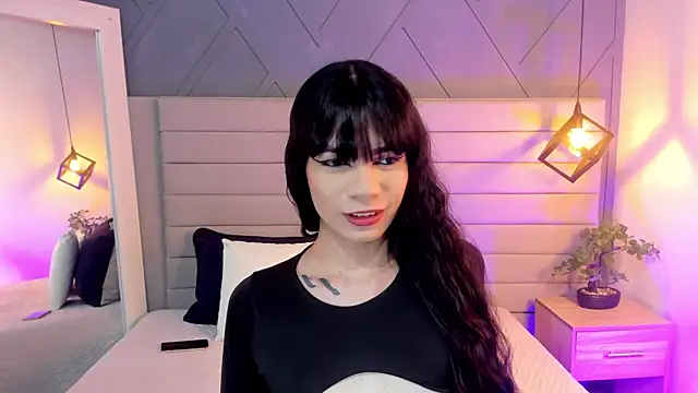 LadyLuminary online show from October 17, 8:11 pm