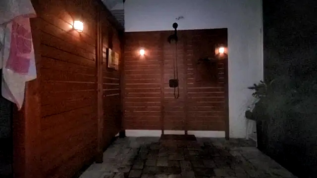 theclubist111 online show from September 20, 12:00 am