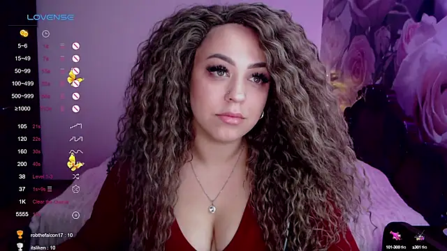 Snapshot of _Just_a_queen_3 chatting on December 1, 6:19 pm Just a queen 3 online show from December 1, 6:19 pm