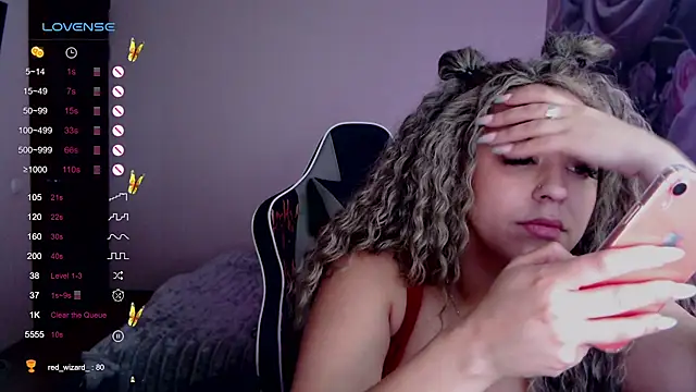 Snapshot of _Just_a_queen_3 chatting on January 24, 9:47 pm Just a queen 3 online show from January 24, 9:47 pm