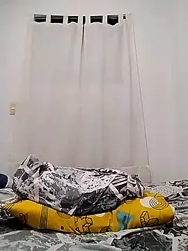 Demiansteven2 online show from January 12, 4:42 am