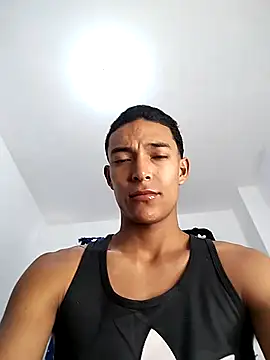 Demiansteven2 online show from February 28, 6:09 pm