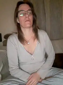 SpiceLea online show from December 12, 10:20 pm