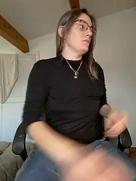 SpiceLea online show from December 19, 3:30 pm