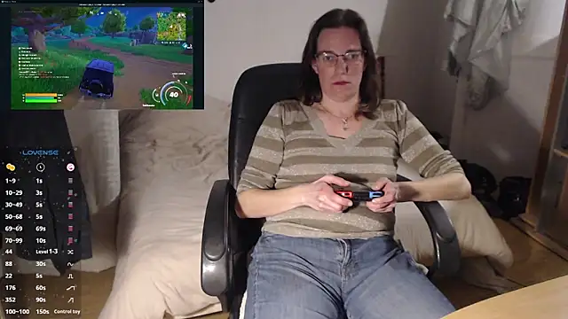 SpiceLea online show from February 13, 6:27 pm