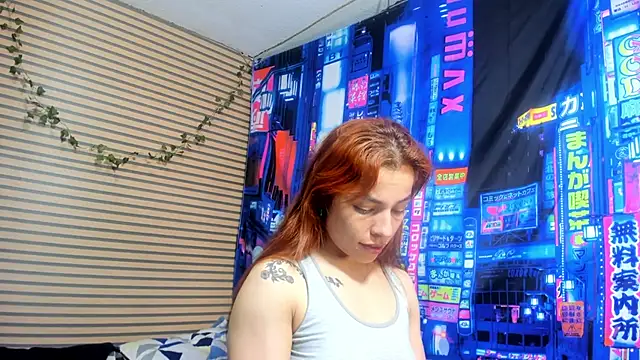 Snapshot of rosse_2504 chatting on February 17, 4:48 pm rosse 2504 online show from February 17, 4:48 pm
