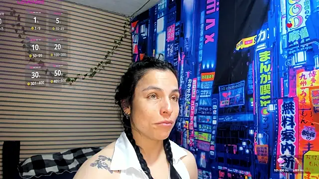 Snapshot of rosse_2504 chatting on March 17, 4:33 pm rosse 2504 online show from March 17, 4:33 pm
