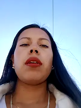 Snapshot of _andrea30 chatting on December 19, 1:40 pm  andrea30 online show from December 19, 1:40 pm