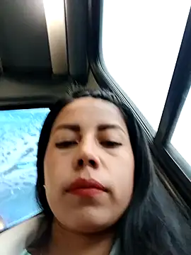 Snapshot of _andrea30 chatting on January 16, 11:15 am  andrea30 online show from January 16, 11:15 am