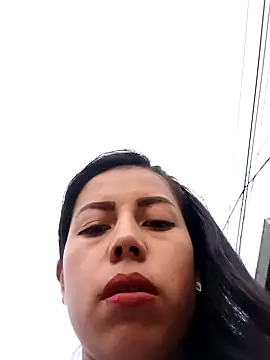 Snapshot of _andrea30 chatting on January 21, 11:35 am  andrea30 online show from January 21, 11:35 am