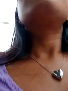 Snapshot of _andrea30 chatting on March 6, 6:48 pm  andrea30 online show from March 6, 6:48 pm