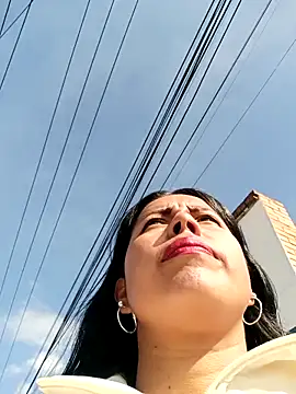  andrea30 online show from February 4, 1:50 pm