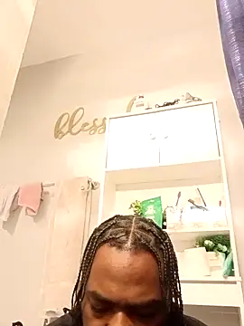 MRHANDSOME3800 online show from February 19, 12:50 am