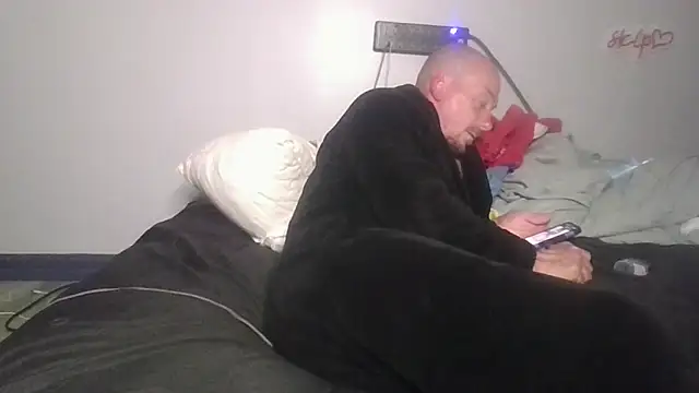 deepinnnnn online show from November 4, 1:59 am