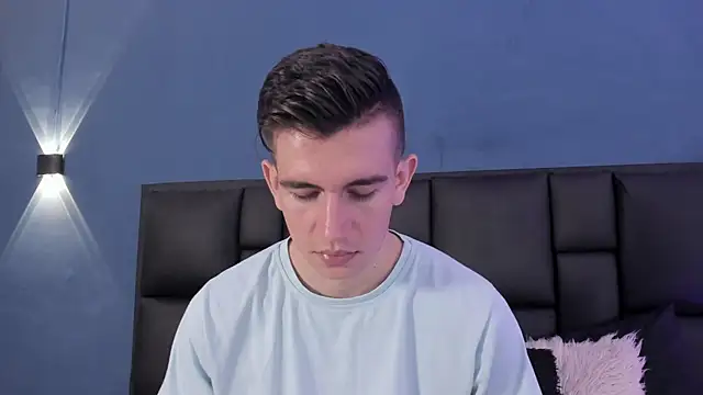 MikaelSlow online show from October 4, 4:10 am