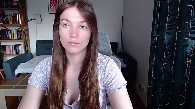 Snapshot of kenzie_x chatting on July 14, 4:06 am kenzie x online show from July 14, 4:06 am