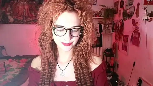 Snapshot of TatianaRomanov chatting on April 8, 10:54 pm TatianaRomanov online show from April 8, 10:54 pm