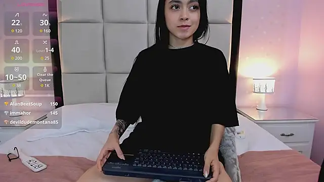 HannaClarrk  online show from February 26, 5:53 am