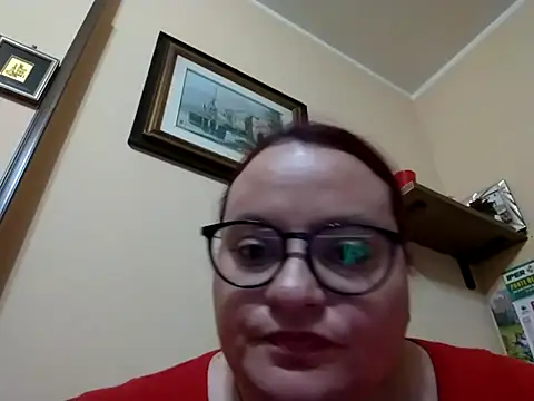 Snapshot of Francilush03 chatting on February 14, 10:25 pm Francilush03 online show from February 14, 10:25 pm